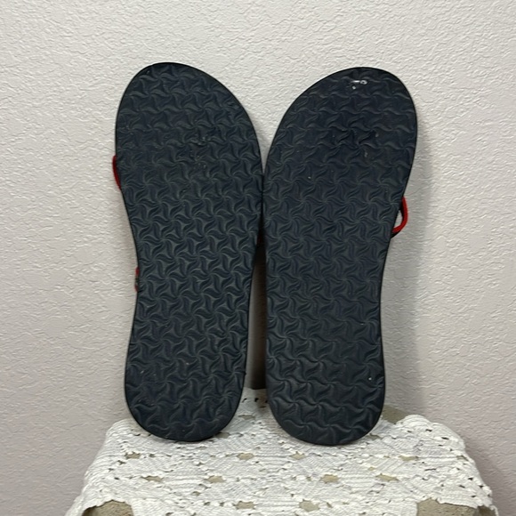 Teva Olowahu Flip Flop Foam Mush Sandals Size 8 Red Black - Picture 7 of 7